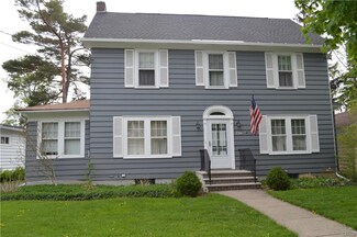 206 Carlton Rd, Syracuse, NY 13207