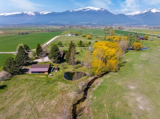 586 Cash Nichols Rd, Stevensville, MT 59870
