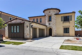 222 Clear Falls, Irvine, CA 92602