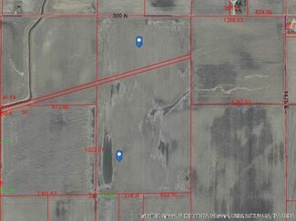 1425 E Co Road 300 N, Arcola, IL 61910