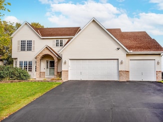 9890 77th St S, Cottage Grove, MN 55016