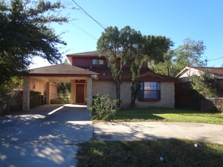 3105 Garfield St, Laredo, TX 78043