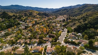 4041 Yankee Dr, Agoura Hills, CA 91301
