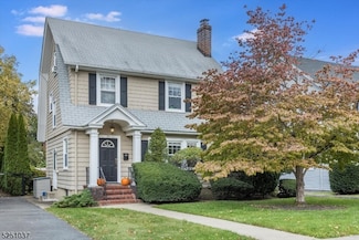 75 Gordonhurst Ave, Montclair, NJ 07043