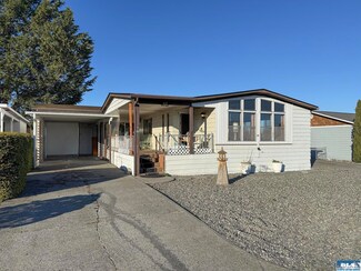 53 Juniper Mobile Estate, Sequim, WA 98382