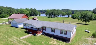 87 B M Blankenship Ln, Benton, KY 42025