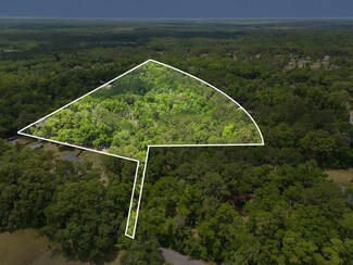 9343 Rose Rd, Tallahassee, FL 32311