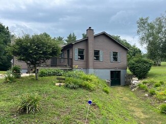505 Cross Rd, Bennington, VT 05201
