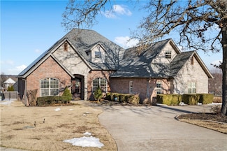 5130 Dover St, Springdale, AR 72764