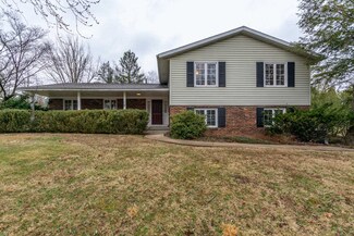 2403 E Covenanter Dr, Bloomington, IN 47401