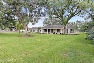 4710 Loreauville Rd, New Iberia, LA 70563