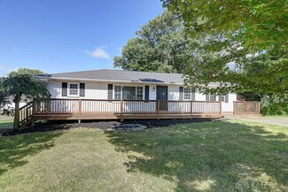 8969 Deardoff Rd, Franklin, OH 45005