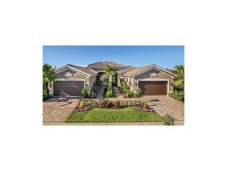 13411 Silktail Dr, Naples, FL 34109