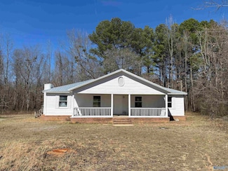 20495 Alabama 24, Moulton, AL 35650
