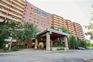 21 Kristin Dr Unit 609, Schaumburg, IL 60195