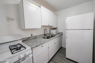 3315 E Cambridge Ave Unit 3, Phoenix, AZ 85008