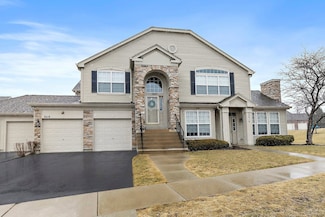 2618 Maple Cir Unit 4, West Dundee, IL 60118