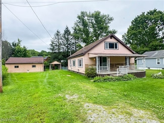 16426 Coolidge Ave, East Liverpool, OH 43920