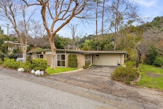 35 Catalina Dr, Oak View, CA 93022
