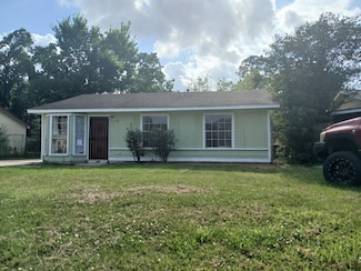 9711 Courben Ln, Houston, TX 77078