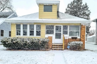 2709 Prast Blvd, South Bend, IN 46628