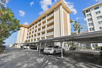 620 Edgewater Dr Unit 204, Dunedin, FL 34698