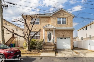 24 Ferguson Ct, Staten Island, NY 10307