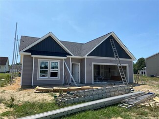 24 Doubletree Ln, Autryville, NC 28318