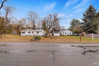 2114 S Stephen Ave, Boise, ID 83706