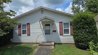 1419 S Granger St, Harrisburg, IL 62946
