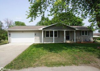 103 Southfield Ct, Webster City, IA 50595