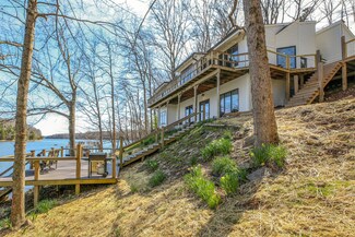 433 Huffman Park Rd, Lynchburg, TN 37352