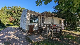 1208 Spencer St, Grinnell, IA 50112