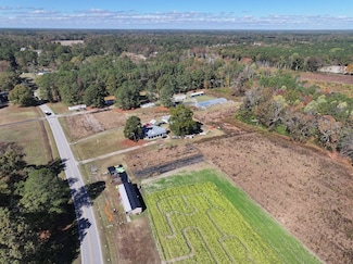 8498 W Tarboro Rd, Rocky Mount, NC 27803