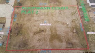 000 Koopman Ct, Farley, IA 52046