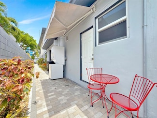 320 Hendricks Isle Unit 4, Fort Lauderdale, FL 33301