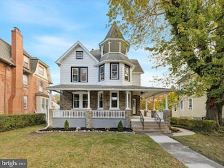 405 N Swarthmore Ave, Ridley Park, PA 19078