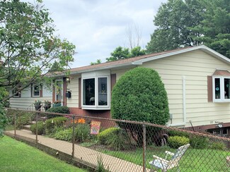 1317 N Webster Ave, Scranton, PA 18510