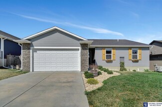 4210 W Ludwig Dr, Lincoln, NE 68528