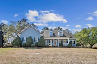 6826 Surrey Rd, Fayetteville, NC 28306
