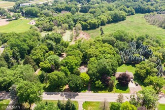 408 Zachary Ln N, Plymouth, MN 55441