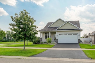 117 Heirloom Ave, Hudson, WI 54016