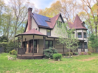 157R Sumner Wood Rd, Durham, CT 06422