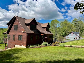 2573 N Fayston Rd, Moretown, VT 05660