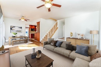 14 Jonquil Cir, Fords, NJ 08863