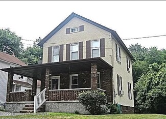 23 Mannion Ave, Carbondale, PA 18407