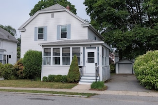 15 Greenfield St, Lowell, MA 01851