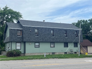 1900 Champaign Ave, Mattoon, IL 61938