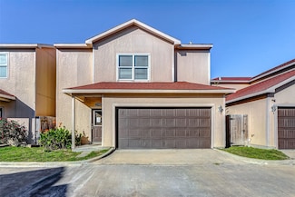 8704 Beviamo St, Houston, TX 77031