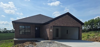 877 Denali Dr, Richmond, KY 40475